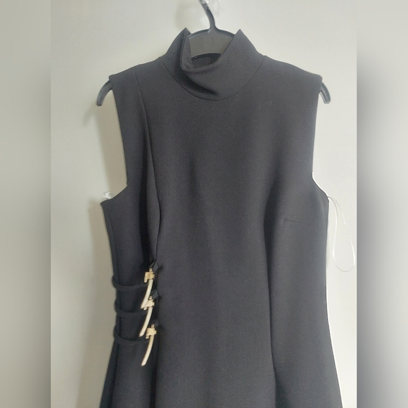 Versace collection dress. - Picture 5 of 11